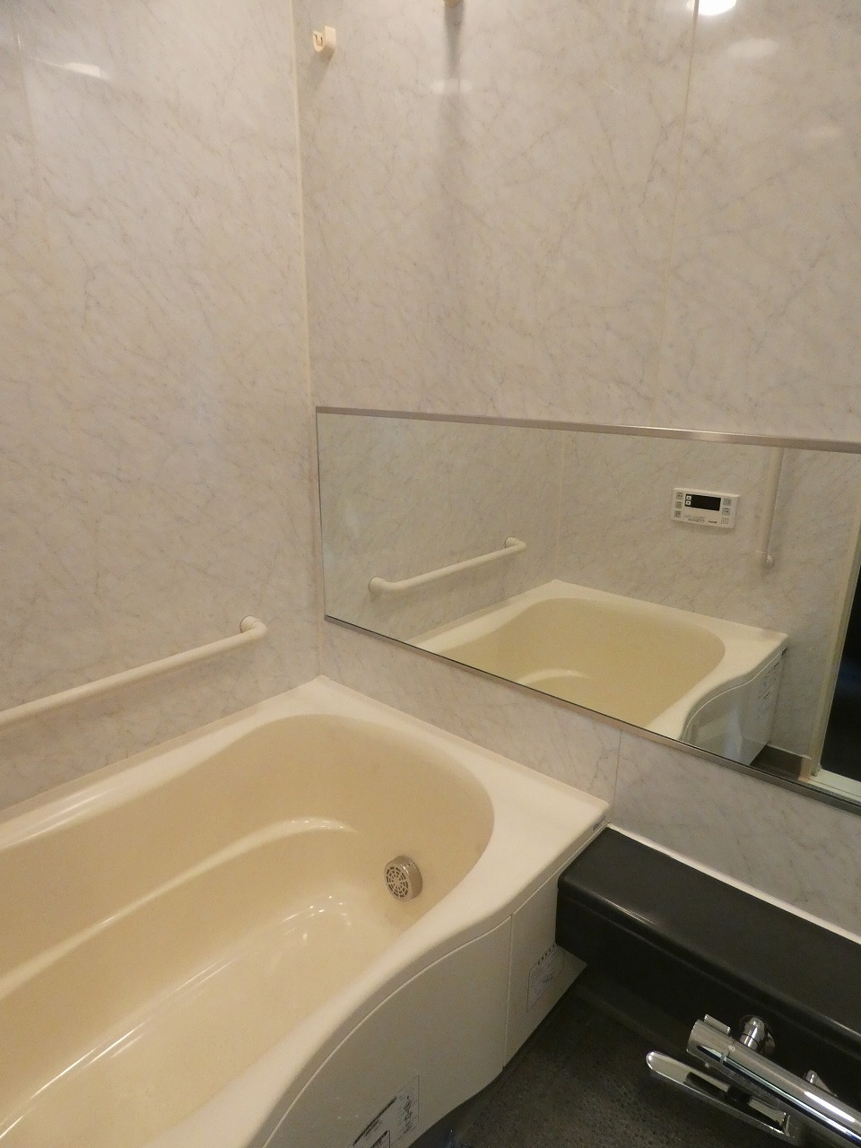 バス・シャワールーム　バス※別部屋参考写真