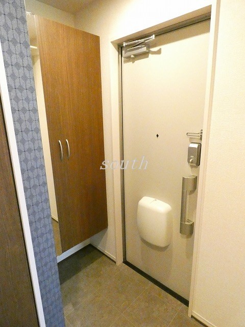 玄関　シューズＢＯＸ付きの玄関