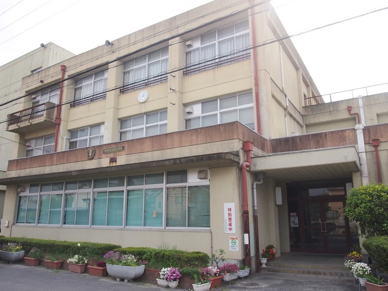 小学校　奈良市立大安寺小学校（小学校）まで1040m