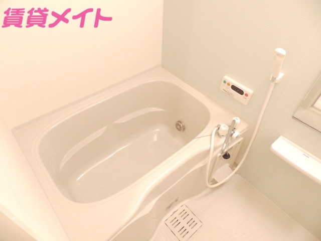 バス・シャワールーム　別部屋参考写真です