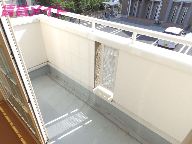 バルコニー　別部屋参考写真です