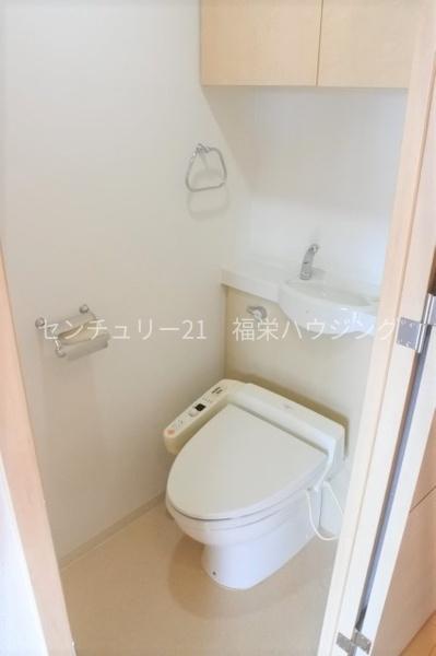 トイレ　洗浄便座付き