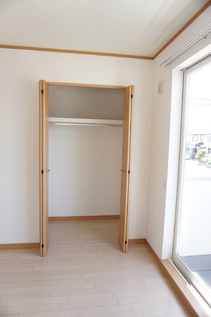 収納　クローゼット