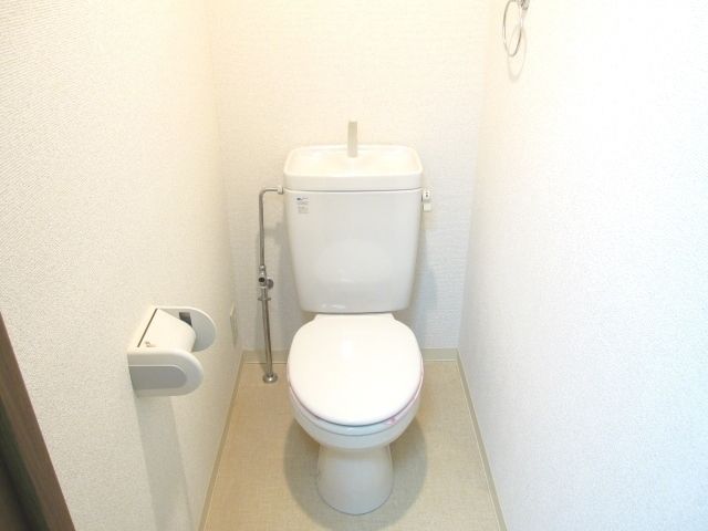 トイレ　★清潔感のあるトイレです★