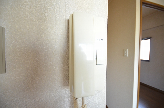 セキュリティ　同物件別号室のものです。