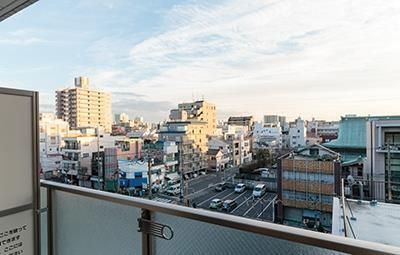 バルコニー