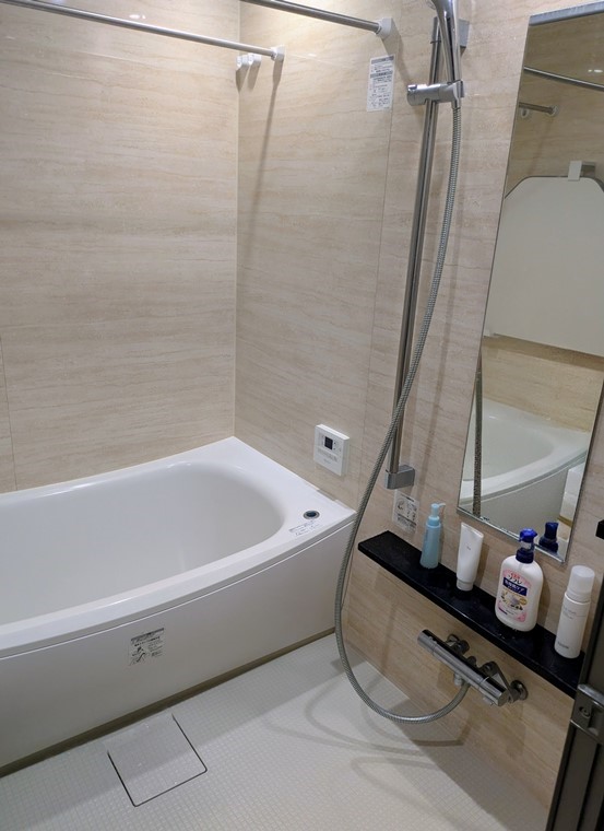 バス・シャワールーム