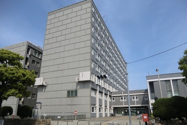 役所　尼崎市役所（役所）まで1300m