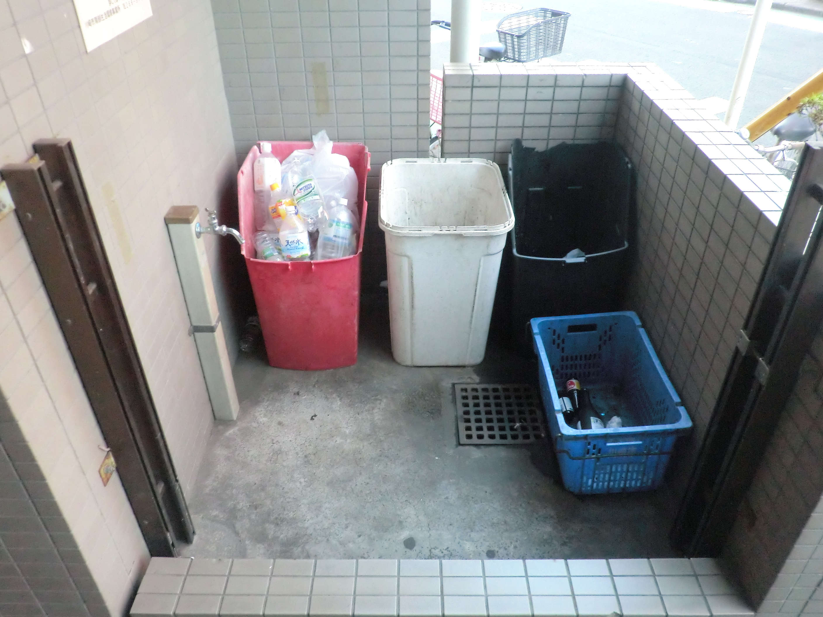 その他共有部分　建物内ゴミ集積場所あり☆
