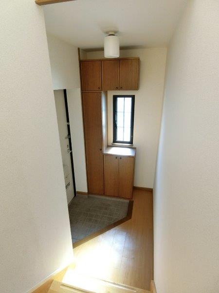 玄関　図面と現状に相違がある場合には現状を優先