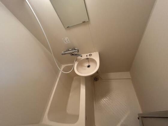 洗面設備　※別部屋参考写真