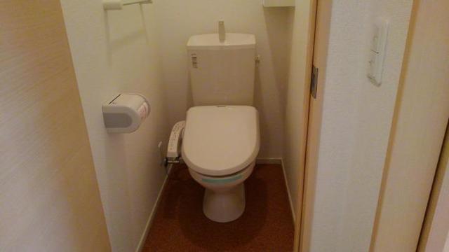トイレ　ウォシュレット