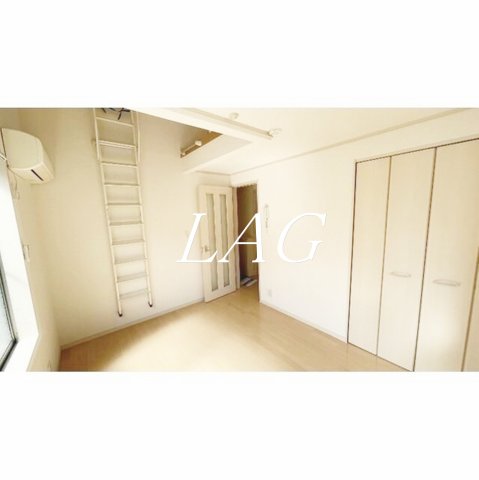 居室・リビング　洋室のお部屋です。