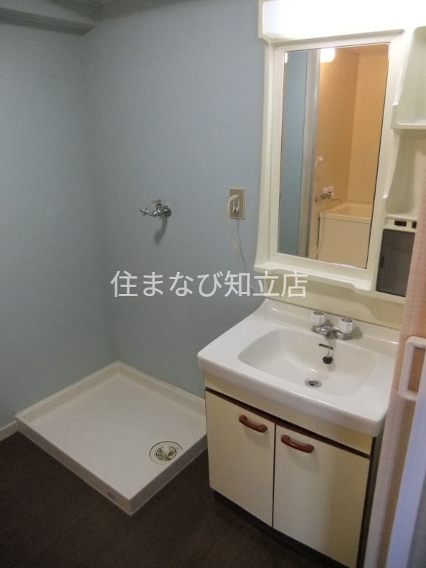 洗面設備　同型別部屋写真