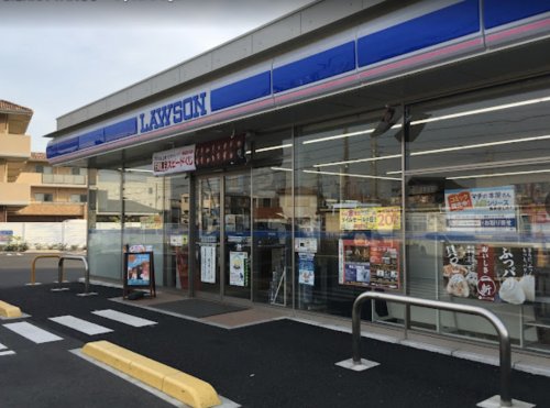 コンビニ　ローソン 八潮一丁目店（コンビニ）まで337m
