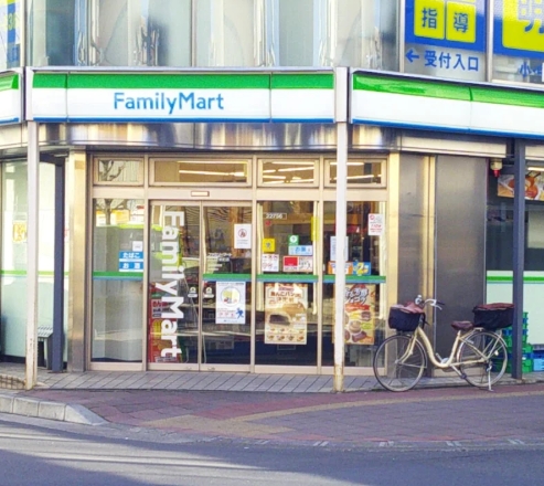 コンビニ　ファミリーマート川口芝新町店（コンビニ）まで209m