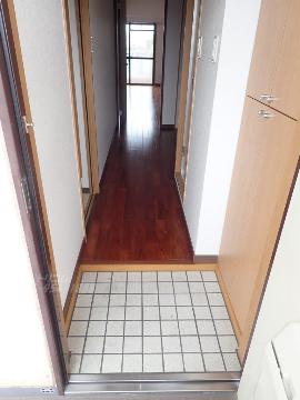 玄関　玄関（イメージ）