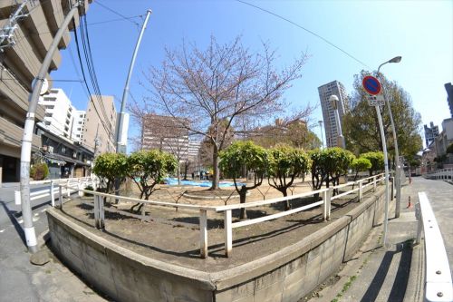 公園　銅座公園（公園）まで108m