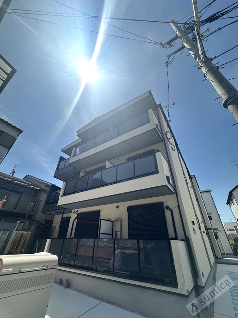 建物外観　スタイリッシュな建物です＾＾