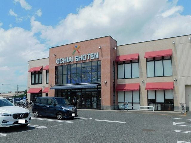 その他　落合書店宝木店（その他）まで500m