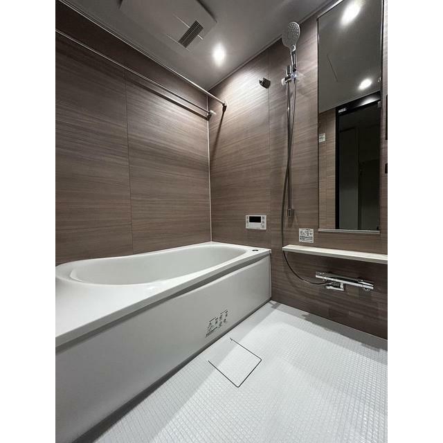 バス・シャワールーム　※写真は同タイプ住戸です。