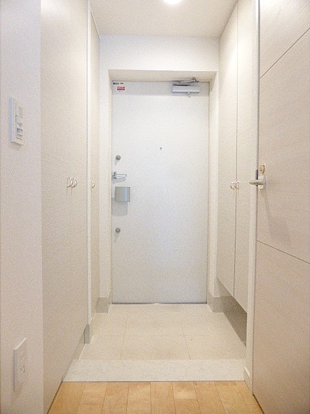 玄関　別部屋参考写真