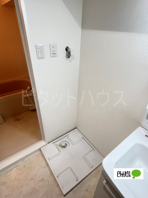 居室・リビング　室内洗濯機置場