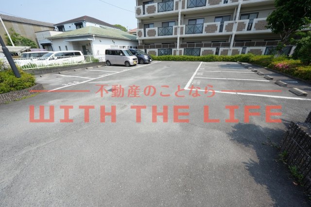 駐車場　駐車場があります