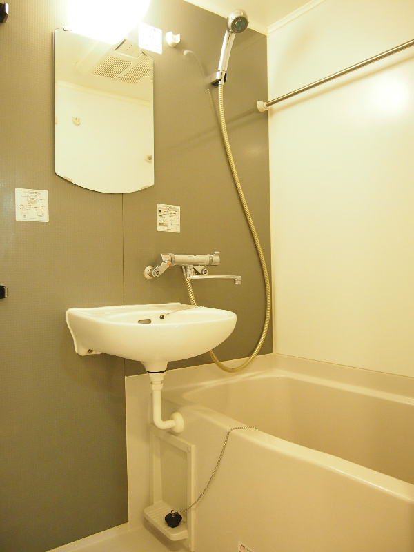 バス・シャワールーム　人気条件の「バス・トイレ別」です。