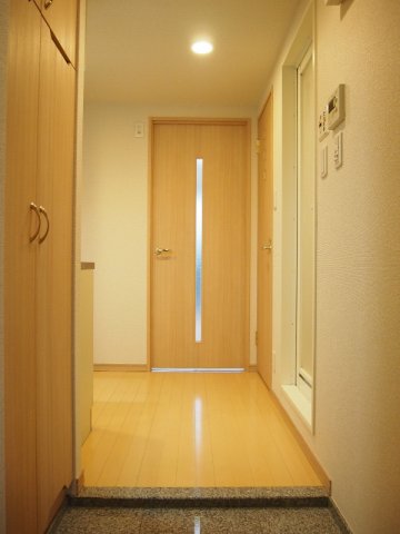 玄関　玄関です。