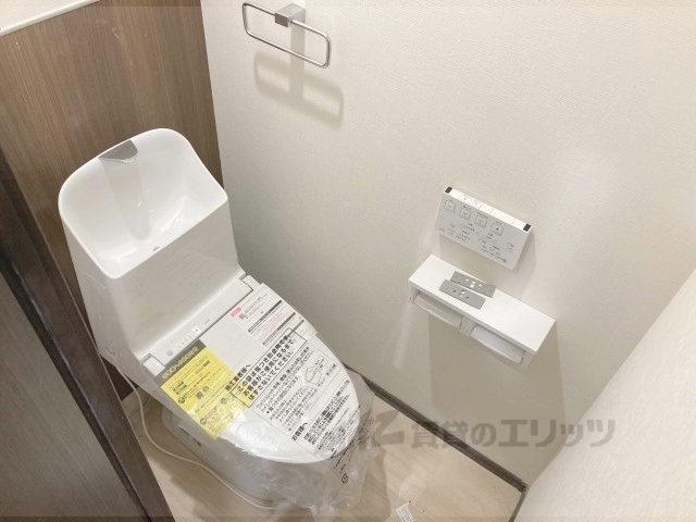 トイレ　＊建築中