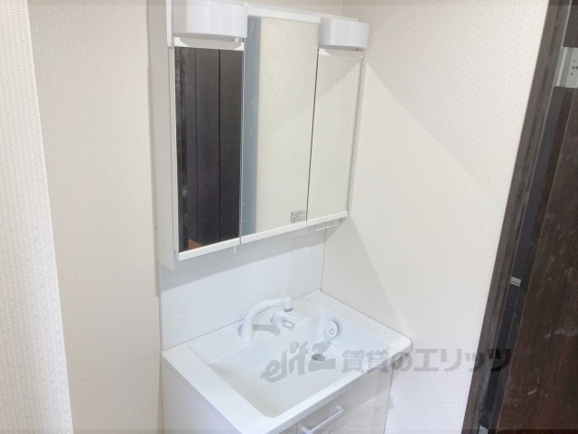 洗面設備　＊建築中
