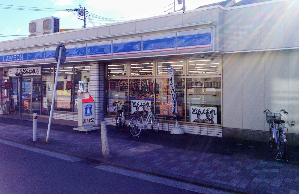 コンビニ　ローソン港北綱島東三丁目店（コンビニ）まで166m