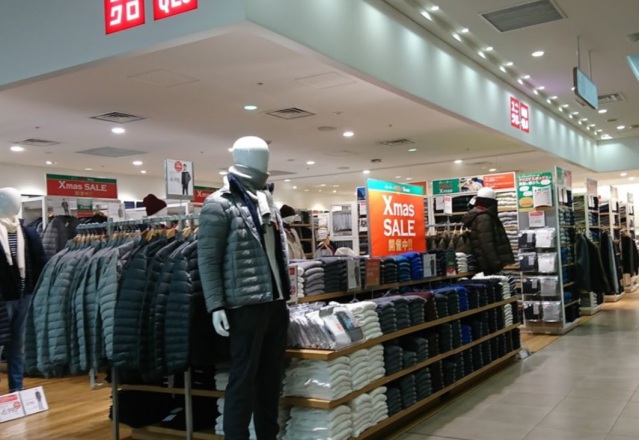 ショッピングセンター　ユニクロ武蔵小杉東急スクエア店（ショッピングセンター）まで662m