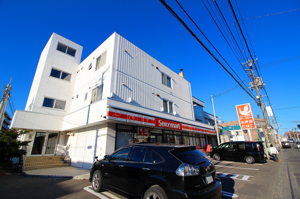 コンビニ　セイコーマート澄川1条店（コンビニ）まで156m
