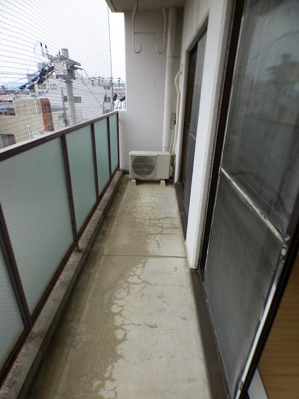 バルコニー　別部屋のお写真です。ご参考までに！