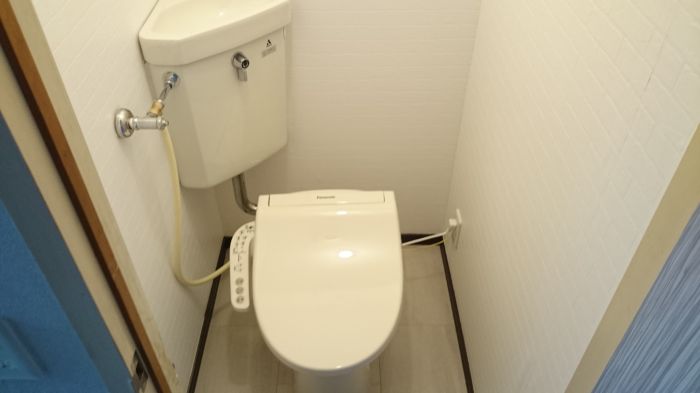 トイレ　落ち着いたトイレです