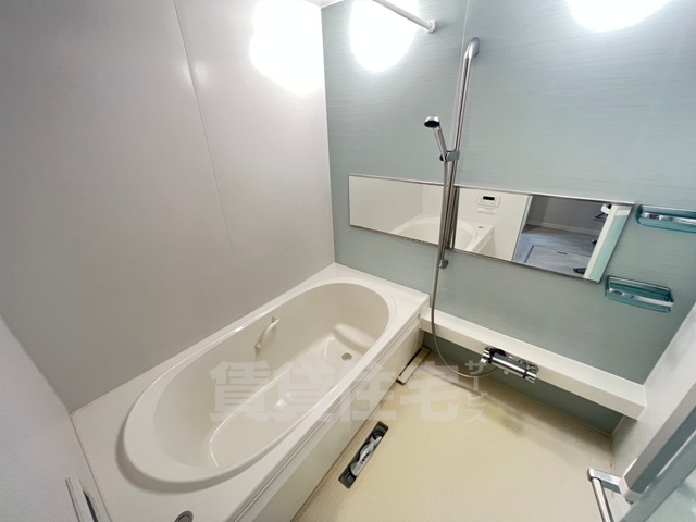 バス・シャワールーム　同物件別部屋