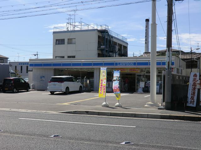 コンビニ　ローソン　尼崎大庄西町二丁目（コンビニ）まで318m