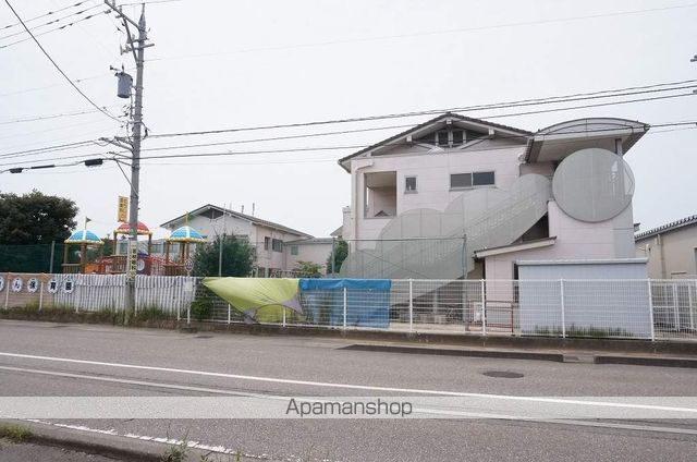 幼稚園・保育園　白山保育園（幼稚園・保育園）まで296m