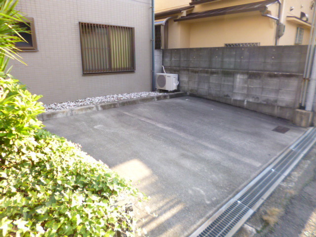 駐車場　敷地内駐車場です。