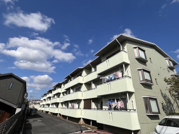 建物外観　日当りの良い建物です。
