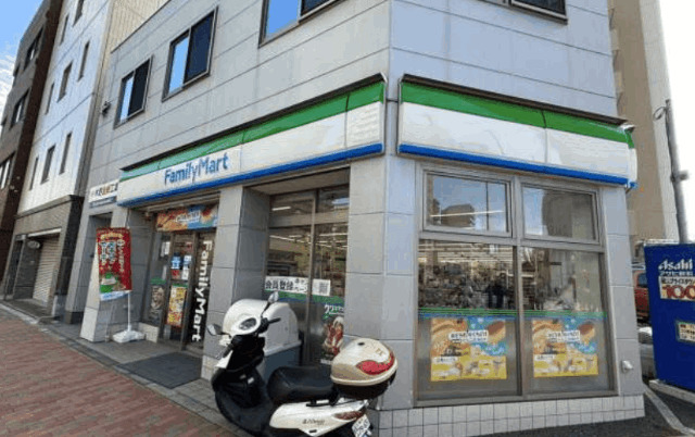 コンビニ　ファミリーマート江東白河四丁目店（コンビニ）まで465m
