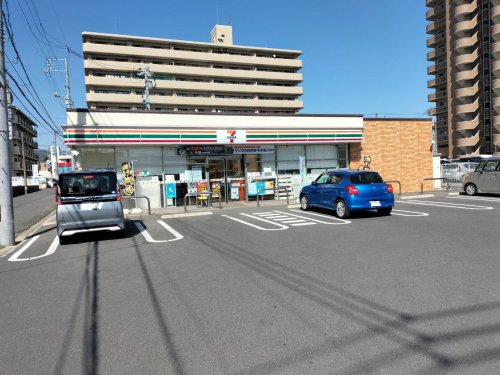 コンビニ　セブンイレブン 周南松保町店（コンビニ）まで352m