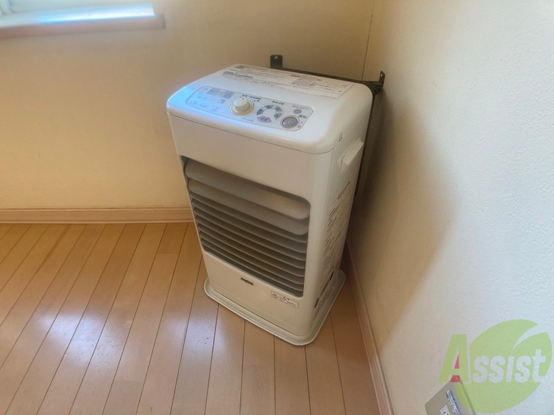 その他設備　灯油暖房です。札幌の寒い冬もこれで大丈夫！