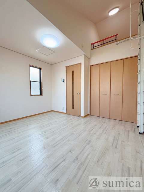 居室・リビング　使い勝手のいいお部屋ですね♪♪
