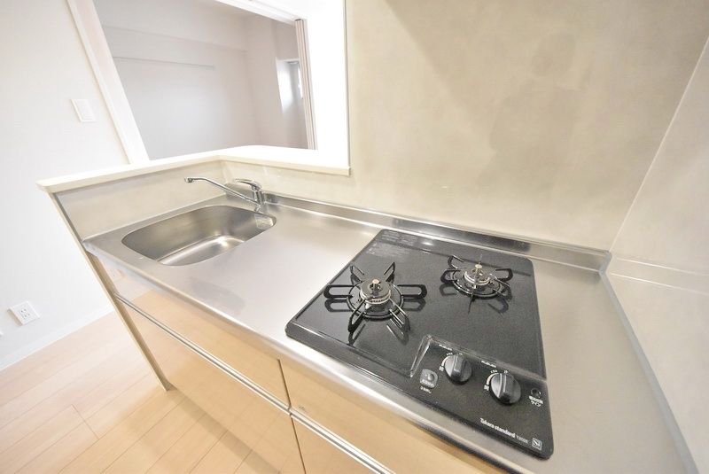 キッチン　建築中の為、同じ施工会社の物件を使用してます。