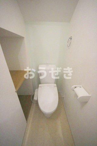 トイレ　※同仕様参考写真