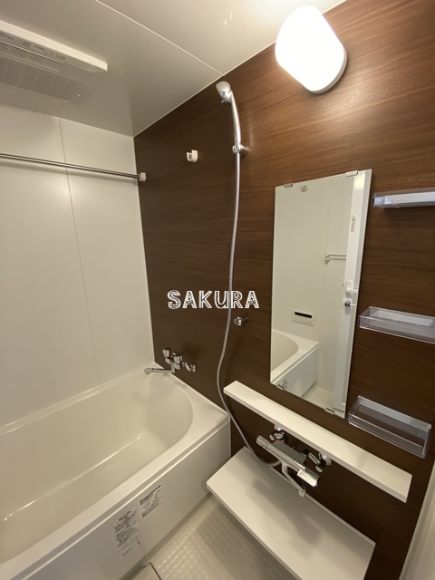 バス・シャワールーム　日々の疲れを癒すお風呂です♪