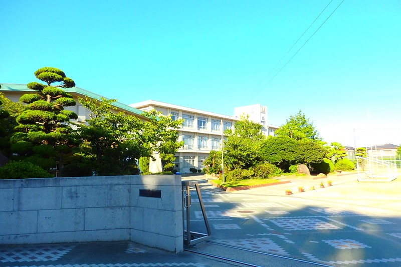 中学校　姫路市立灘中学校（中学校）まで1042m
